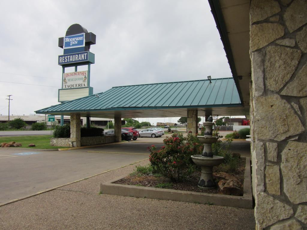 Rodeway Inn Arlington Eksteriør billede